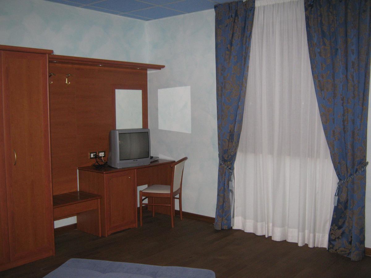 Hotel Villa D'Evoli Castropignano Habitación foto