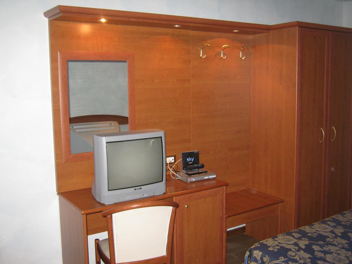 Hotel Villa D'Evoli Castropignano Habitación foto